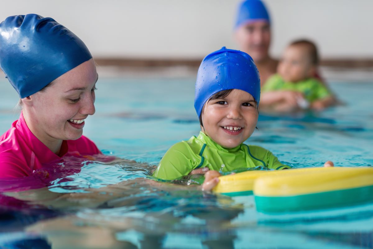Schwimmen lernen in Stuttgart — Der richtige Zeitpunkt und b